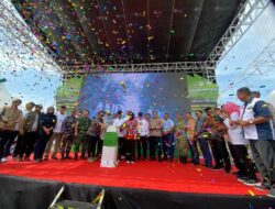 Terima 163 Unit Alsintan, Bupati Takalar Hadiri Launching Mandiri Benih Padi di CPI