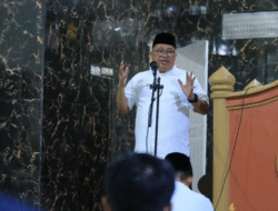 BUPATI TAKALAR NAIKKAN HONOR GURU NGAJI DI SAFARI RAMADAN MALAM KETIGA