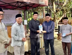 Wabup Takalar Hadiri Halalbihalal dan Bedah Buku “Langit Tidak Pernah Offline” di Balla Barakkaka Ri Galesong