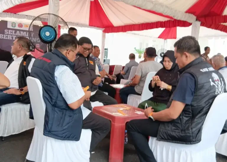 Ikatek Unhas Gelar Silaturahmi dengan Bupati Takalar, Pererat Kebersamaan Lewat Turnamen Domino