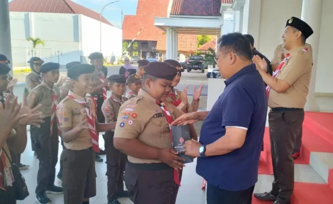 Temui Kontingen Jamnas, Bupati Daeng Manye Minta Pramuka Takalar Harumkan Nama Daerah di Tingkat Nasional
